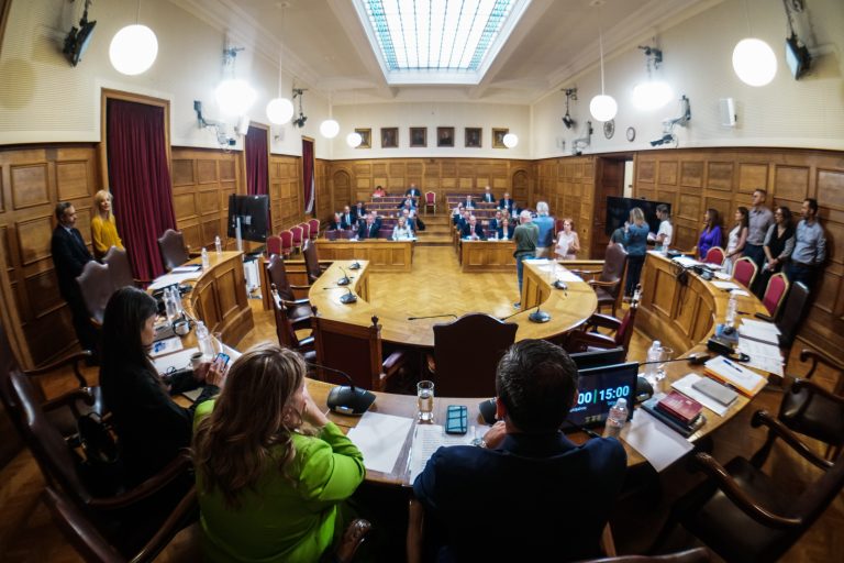 Παράταση εργασιών, έως τις 15 Φεβρουαρίου 2026, αποφάσισε η εξεταστική για τον ΟΠΕΠΕΚΕ