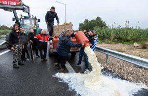 Αδικήθηκαν, λοιδορήθηκαν αγρότες και κτηνοτρόφοι, δεν έχουν τίποτα να χάσουν