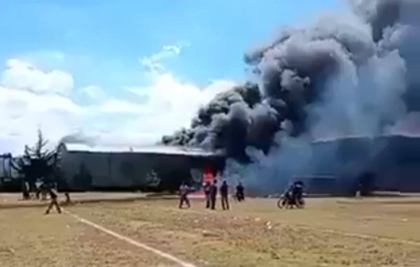 Μικρό επιβατικό αεροσκάφος συνετρίβη στο κεντρικό Μεξικό – Δέκα άνθρωποι έχασαν τη ζωή τους