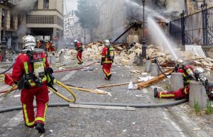 Τρεις σοβαρά τραυματίες από έκρηξη σε εργοστάσιο χημικών στη Λιόν