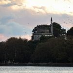 Ιωάννινα: 54χρονη έπεσε στη λίμνη Παμβώτιδα - Μεταφέρθηκε στο νοσοκομείο