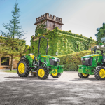 Τα τρακτέρ John Deere 5EN προσφέρουν ευέλικτη λύση για δενδροκαλλιέργειες