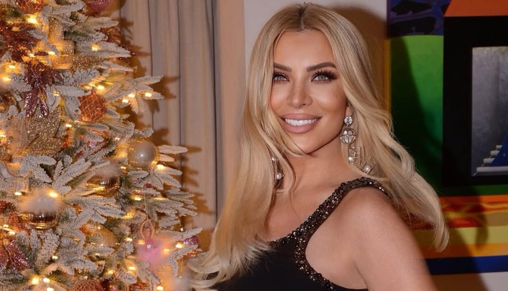 Κατερίνα Καινούργιου: «Mέρες έχω να φάω λίγη σοκολάτα - Ο Παναγιώτης με έχει με τον βούρδουλα»