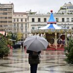 Καιρός: Χριστούγεννα με ομπρέλα - Πού αναμένονται έντονα φαινόμενα
