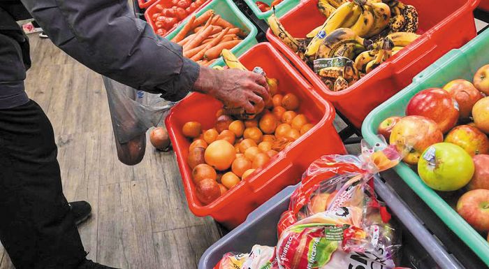 ielka-i-ellada-chamilotera-apo-ton-meso-plithorismo-trofimon-stin-evropaiki-enosi-olo-to-2025-301362