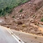 Πλημμυρισμένοι δρόμοι και διακοπές κυκλοφορίας σε Πιερία, Χαλκιδική και Ημαθία