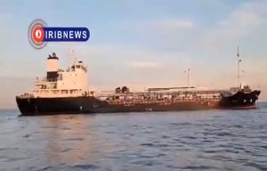 Ιρανικό ρεσάλτο σε τάνκερ στο νησί Κεσμ στο Στενό του Ορμούζ