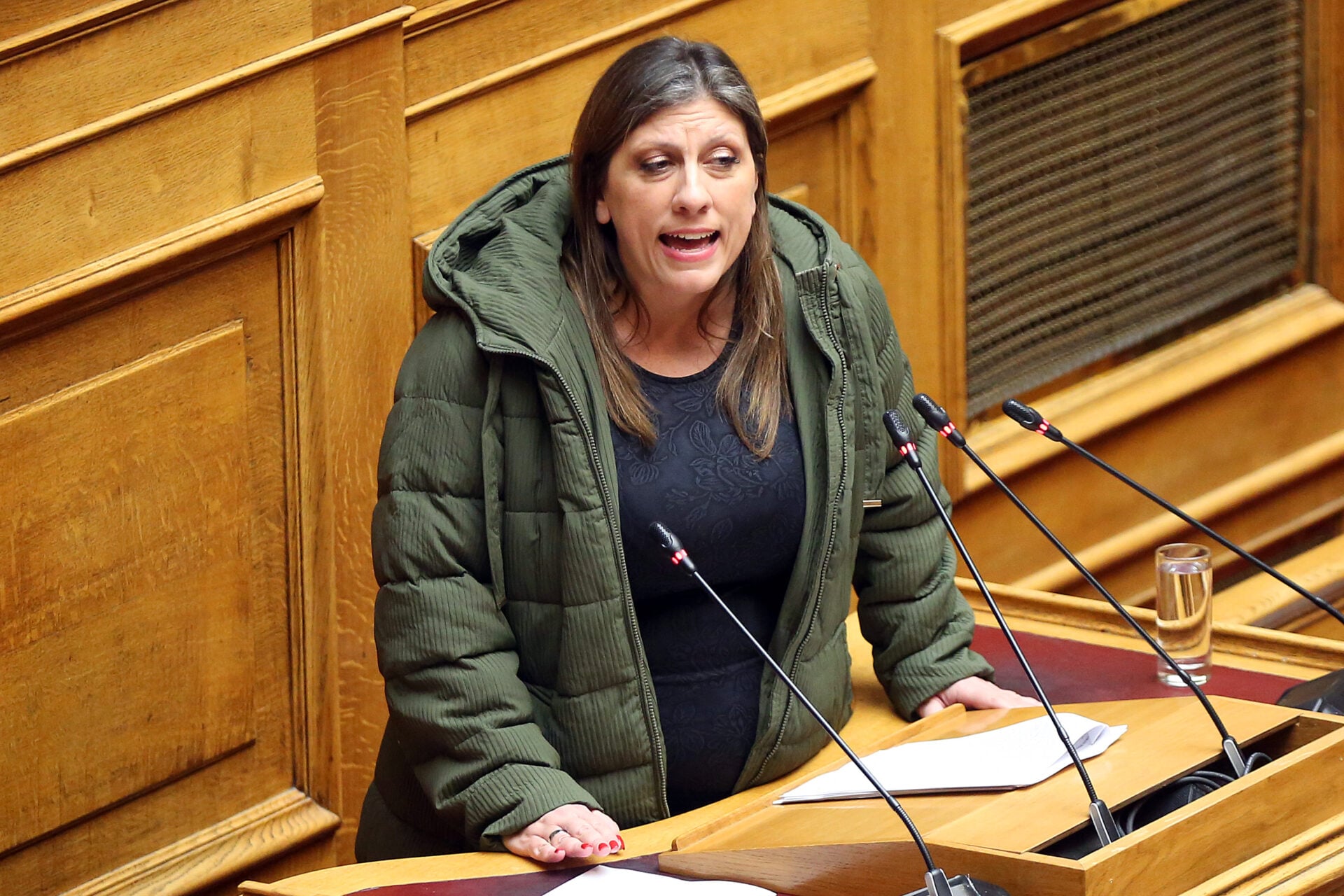 Νέοι καυγάδες Λαζαρίδη – Κωνσταντοπούλου: Την είπε «σεξίστρια», τον είπε «θρασύδειλο»