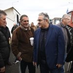 Στα μπλόκα των αγροτών στη Φθιώτιδα ο Κουτσούμπας