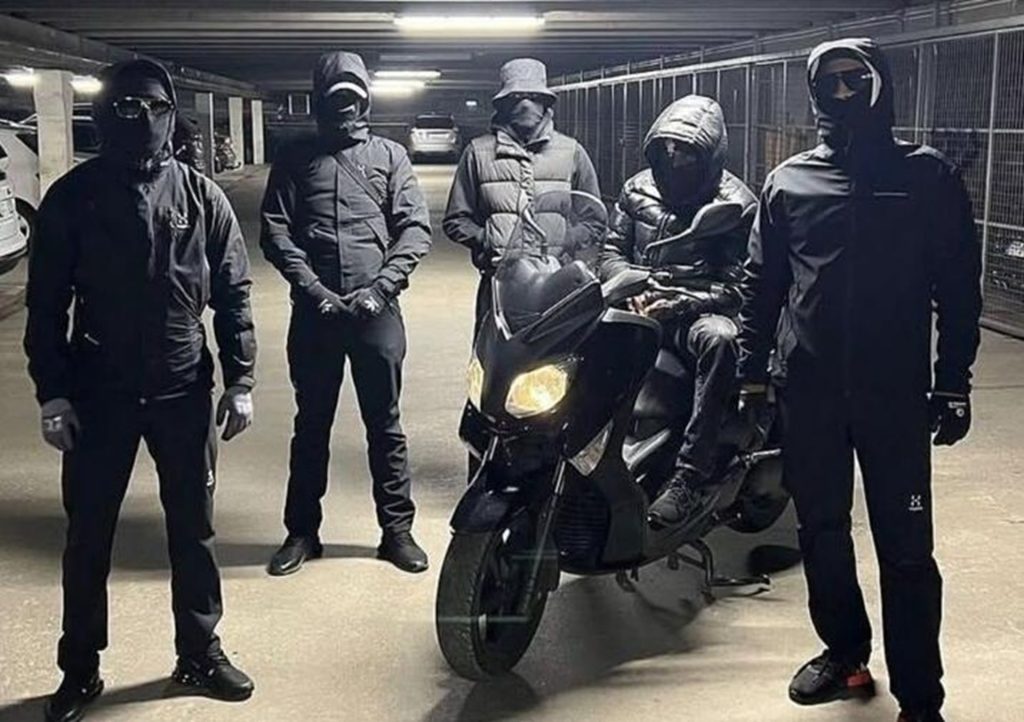 Οι «μισθοί» των γκάνγκστερ - Πληρώνει η Σουηδία, θησαυρίζουν οι συμμορίες