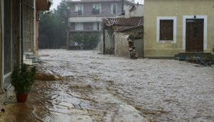 Παράπονα συγγενών από Μάτι και Μάνδρα για Τσίπρα
