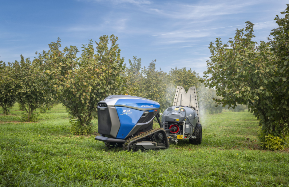 Σχεδιασμένα για τις προκλήσεις της ειδικής καλλιέργειας τα αυτόνομα ρομπότ New Holland R4 - Profi