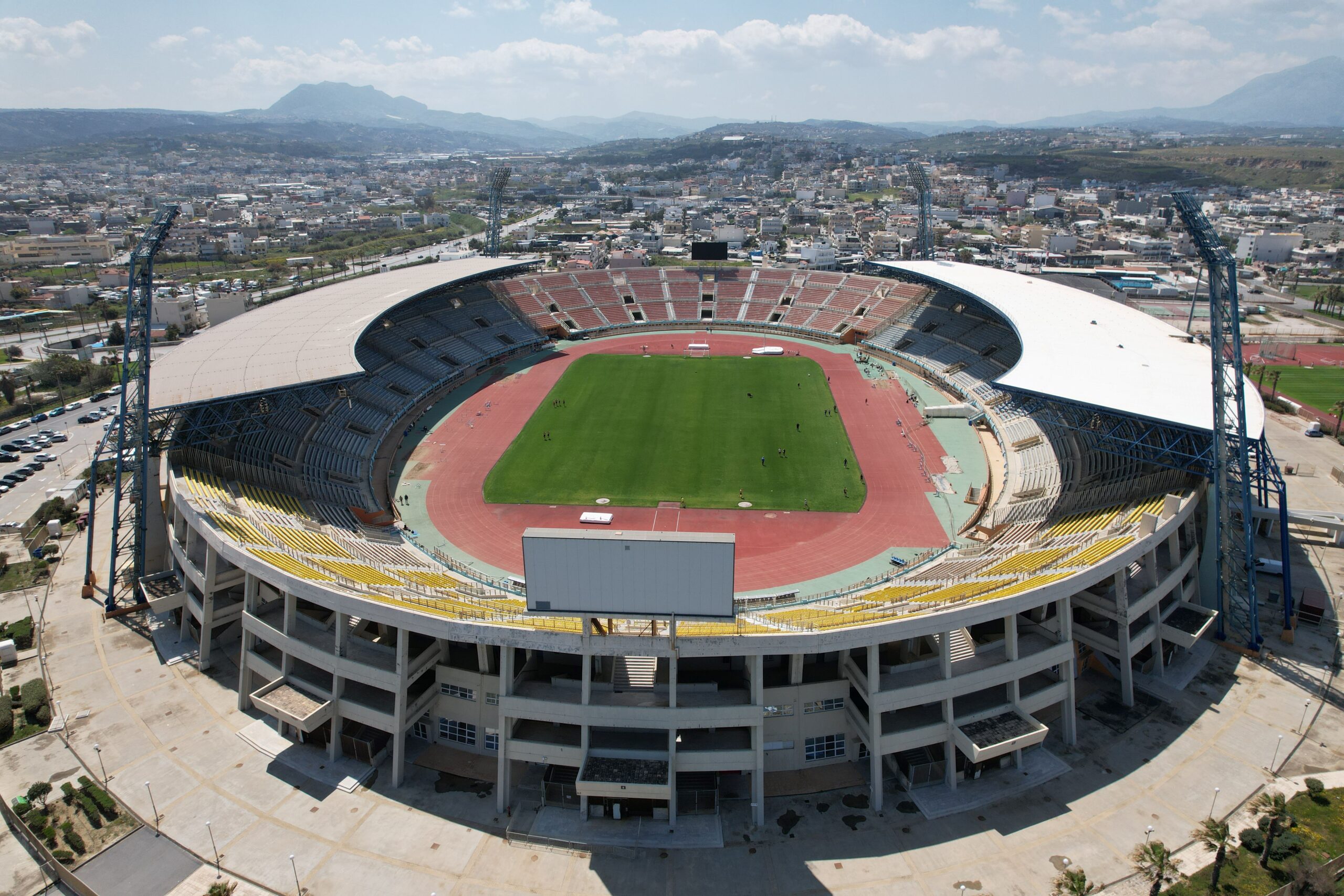 Ηράκλειο: Απαγόρευση εξωτερικών συναθροίσεων πριν τον αγώνα ΟΦΗ - Ολυμπιακός - ertnews.gr