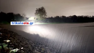 Κακοκαιρία Byron: Υπερχείλισε ο Πηνειός και πλημμυρίζει τα χωράφια