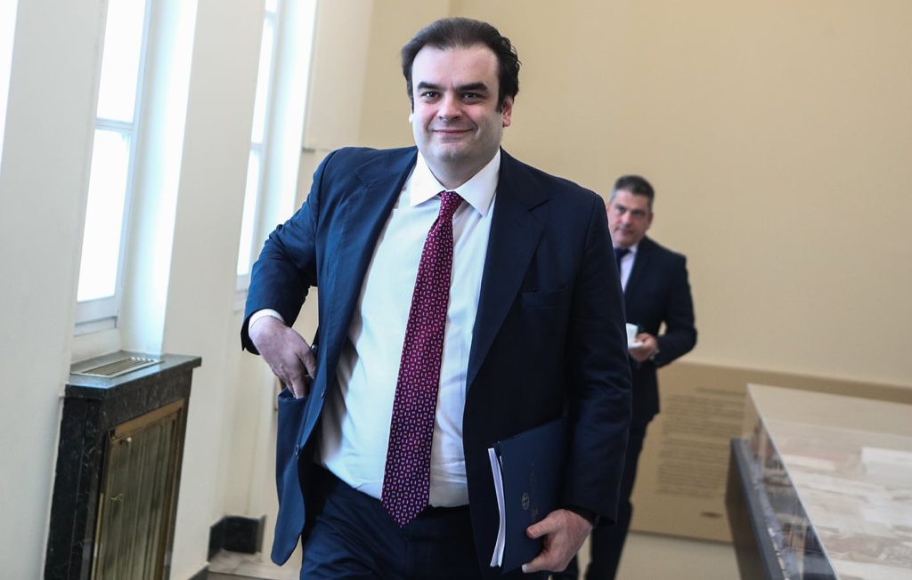 «Καλές πιθανότητες» βλέπει η Handelsblatt για εκλογή του Κυριάκου Πιερρακάκη ως προέδρου του Eurogroup