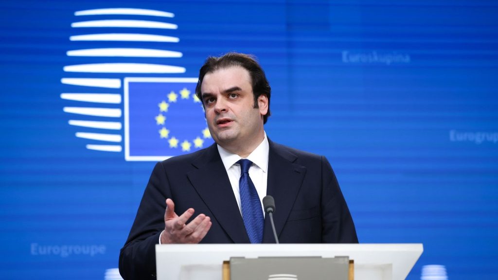 Σχέδιο πρόωρης αποπληρωμής  χρέους 8,8 δισ. ευρώ το 2026