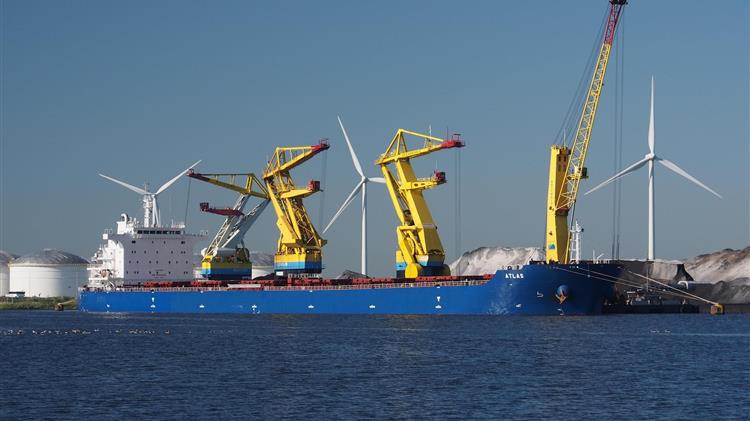 Κίνα: Ακύρωσε αγορά 132.000 τόνων αμερικανικού σιταριού λόγω πτώσης των τιμών