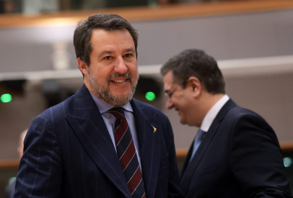 Δικαστική δικαίωση για τον Σαλβίνι - «Καμία ενοχή» στην υπόθεση Open Arms