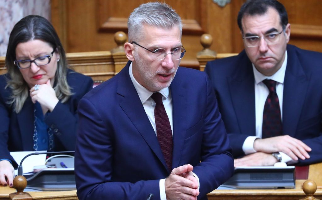 Μήνυση και αγωγή κατά της Ζωής Κωνσταντοπούλου θα καταθέσει ο Σκέρτσος