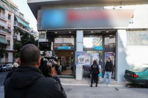 Ένας σοβαρά τραυματίας από πτώση ασανσέρ σε σούπερ μαρκετ στα Ιλίσια