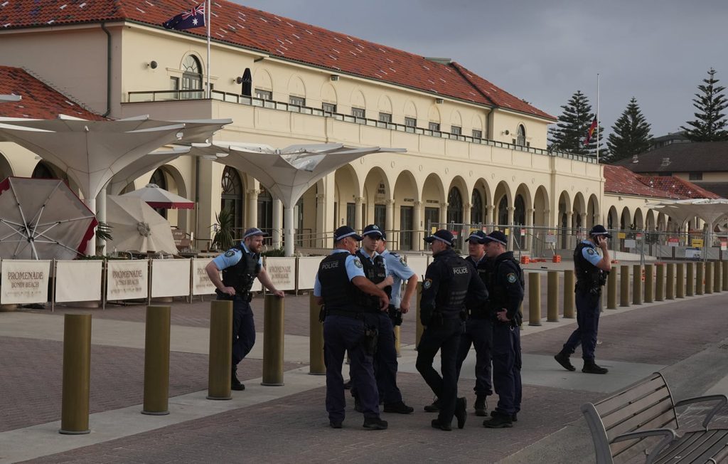 Επίθεση στο Σίδνεϊ: Κίνητρο μοιάζει να ήταν «η ιδεολογία του Ισλαμικού Κράτους» λέει ο Αυστραλός πρωθυπουργός