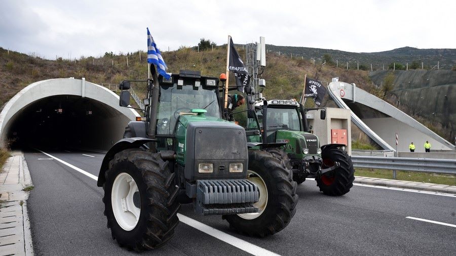 Είναι τρελοί οι αγρότες που λένε «όχι» στον διάλογο;
