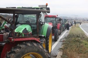 Τι ισχύει με τους αποκλεισμούς στα αγροτοκτηνοτροφικά μπλόκα στα τελωνεία Ευζώνων-Προμαχώνα-Εξοχής και Νίκης