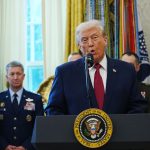 Τραμπ: Ανεβάζει κατακόρυφα την πίεση στη Βενεζουέλα - Κηρύσσει ναυτικό αποκλεισμό