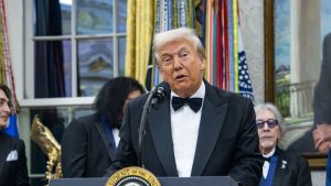 Ο Έλληνας που έκανε προχθές το αίμα του Τραμπ να παγώσει στις φλέβες του