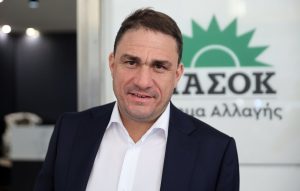 Τσουκαλάς: Η κυβέρνηση Μητσοτάκη επικαλείται το δικαίωμα της σιωπής για να κρύψει τις ευθύνες της