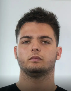 Ιδού ο 20χρονος θείος και ο εραστής του που βίαζαν τα ανίψια του στον Πειραιά