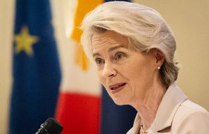 Φον ντερ Λάιεν για την τηλεφωνική επικοινωνία με Ζελένσκι-Τραμπ: Κομβικής σημασίας σε αυτή την προσπάθεια είναι η ύπαρξη ακλόνητων εγγυήσεων ασφάλειας