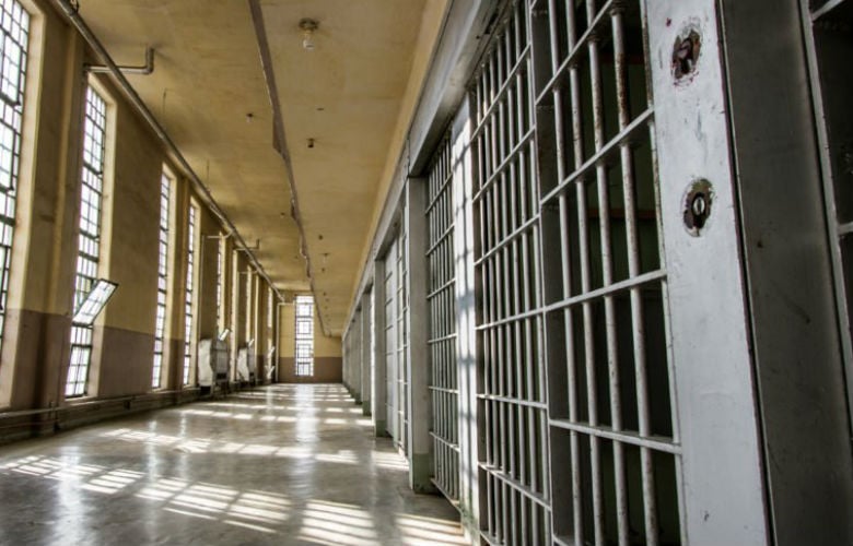 Αστυνομική επιχείρηση στις αγροτικές φυλακές Κασσάνδρας – Βρέθηκαν κινητά τηλέφωνα