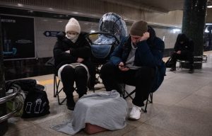 Περίπου 1.700 πολυκατοικίες στο Κίεβο παραμένουν χωρίς θέρμανση μετά από ρωσικό πλήγμα