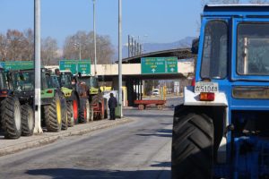 Αποχωρούν τα τρακτέρ από Νησέλι και Πράσινα Φανάρια στη Θεσσαλονίκη