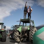 Τρικλοποδιές βάζουν τώρα  οι «πρόθυμοι» του Μαξίμου στη συνάντηση με τα μπλόκα