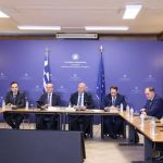 Δέσμη έξι μέτρων για τη στήριξη των αγροτών: Ψηφιακό «μπλόκο» στις ελληνοποιήσεις και πετρέλαιο στην αντλία