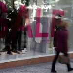 Ανοιχτά τα καταστήματα σήμερα, πρώτη Κυριακή της χειμερινής εκπτωτικής περιόδου