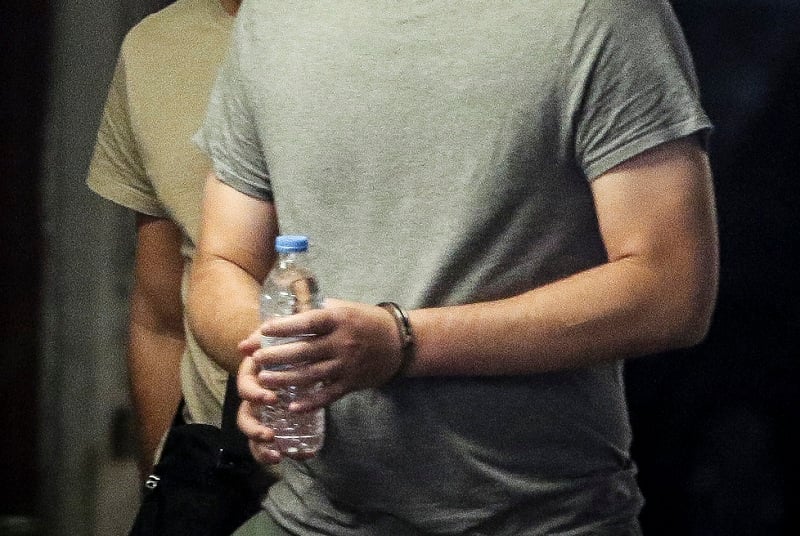 Χειροπέδες σε μεθυσμένο που επιτέθηκε σε ηλικιωμένο στο κέντρο της Θεσσαλονίκης