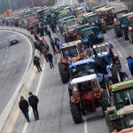 Ξεκίνησε η ταλαιπωρία για όσους επιστρέφουν προς Αθήνα