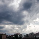 Καιρός: Πού θα εκδηλωθούν τοπικές βροχές