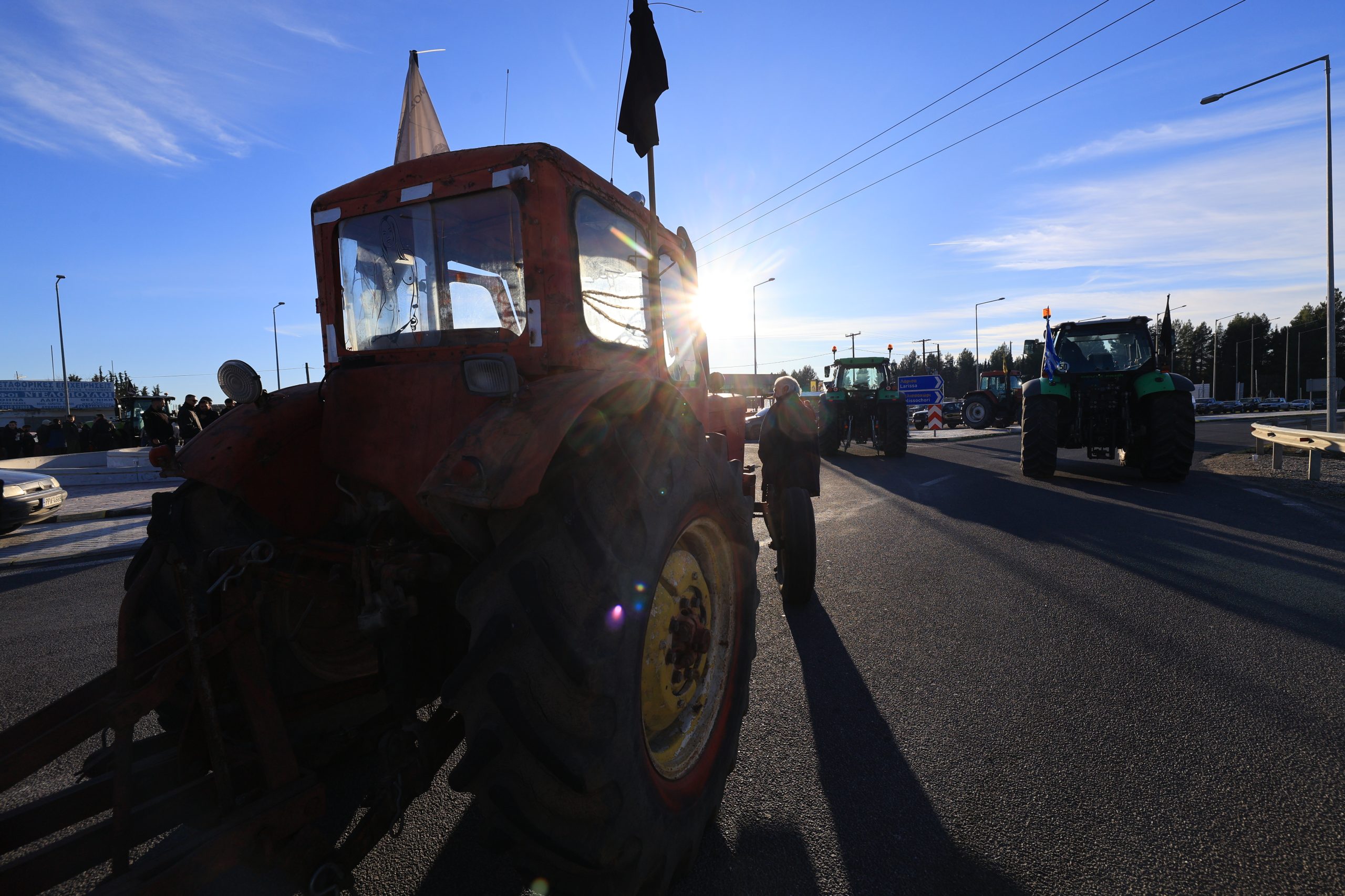Αγρότες: Στο τραπέζι του διαλόγου με ανοιχτούς δρόμους – Το νέο ραντεβού, οι προϋποθέσεις και τα επόμενα βήματα - ertnews.gr