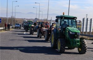 Μπλόκο στη Λάρσο 9 Ιανουαρίου αποφάσισαν οι αγρότες στη Λέσβο