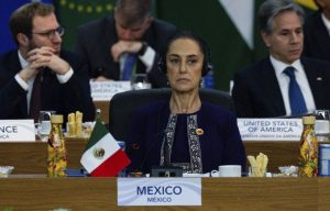 «Η Αμερική δεν ανήκει σε κανένα δόγμα και σε καμία υπερδύναμη», λέει η πρόεδρος του Μεξικού