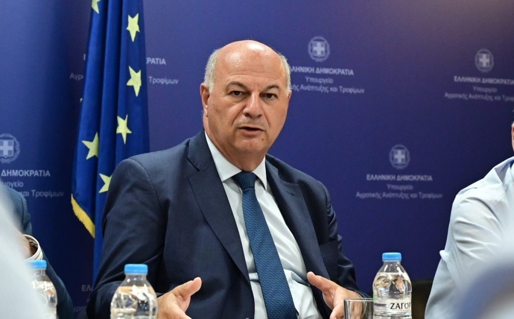 Σε εξέλιξη τεχνική σύσκεψη στο ΥπΑΑΤ για τις βελτιώσεις σε ρεύμα και πετρέλαιο