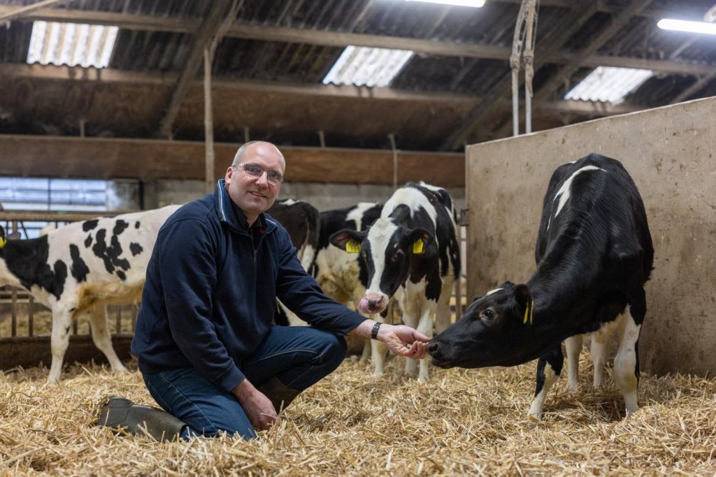 Συνεχίζεται και στις αρχές 2026 η παγκόσμια υπερπαραγωγή αγελαδινού γάλακτος - Τυροκόμος