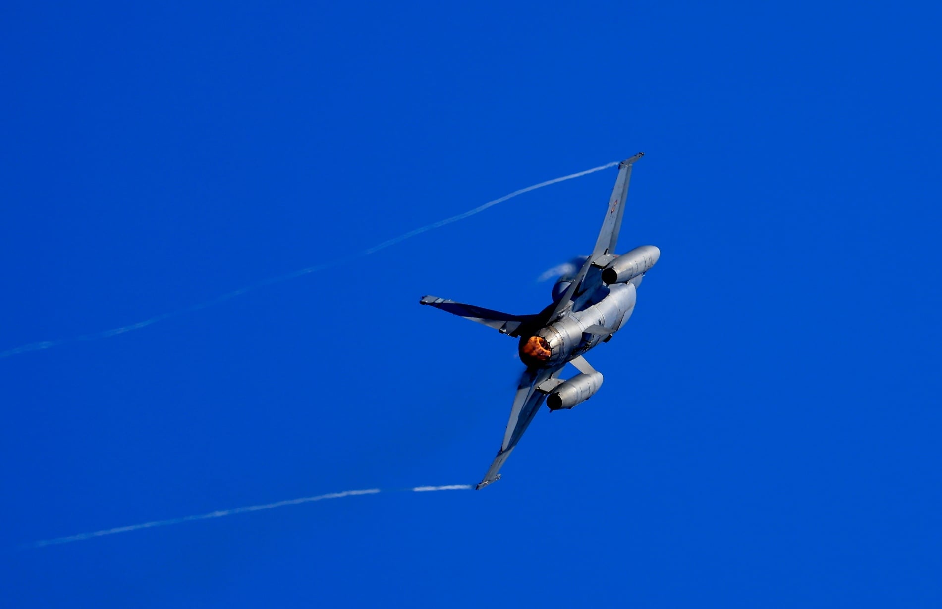 Ρουμανία: «Σήκωσε» F-16 για αναχαίτιση ρωσικών drones κοντά στα σύνορα με Ουκρανία