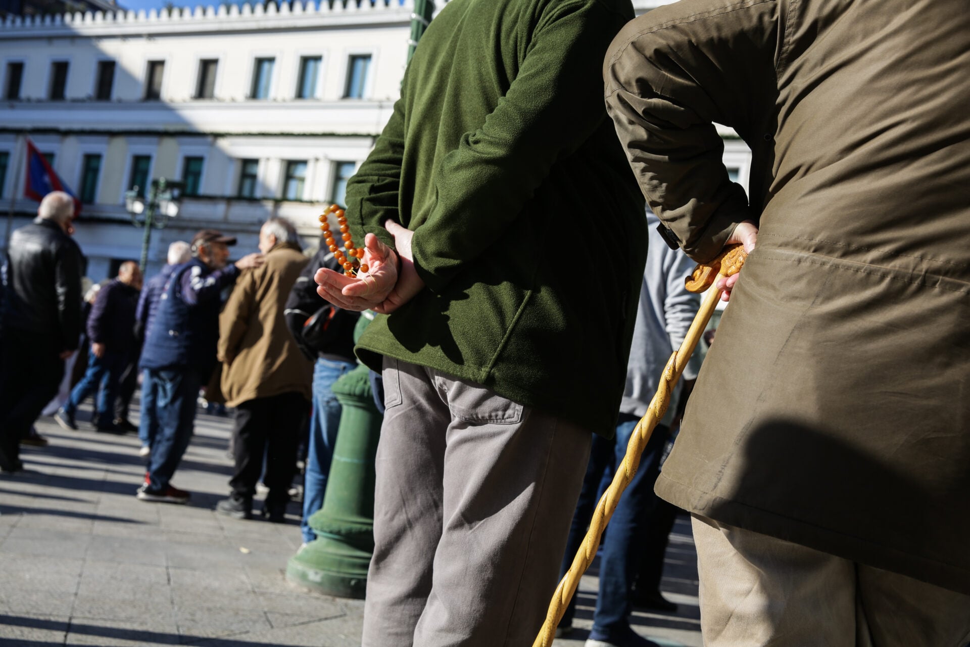 Πυρετός συνταξιοδοτήσεων για το 2025 - Ποια είναι η αιτία