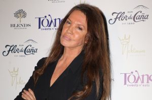 Βάνα Μπάρμπα: «Δεν είναι "μαγκιά" να μεγαλώνεις ένα παιδί μόνη σου, είναι λάθος»