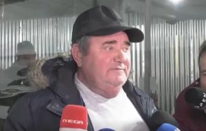 Χυδαίες ύβρεις εξαπέλυσε ο αγροσυνδικαλιστής Κώστας Ανεστίδης κατά του Μητσοτάκη – Δείτε βίντεο